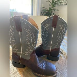 Shyanne cowboy boot, sz 9, square toe